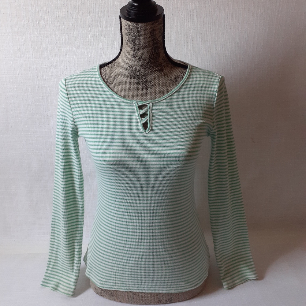 Roebuck & Co. women's green/white striped long-sleeve top size L